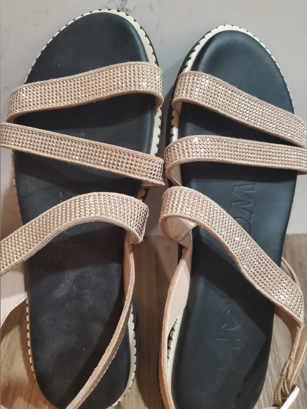 Wonders Studded Strappy Sandals